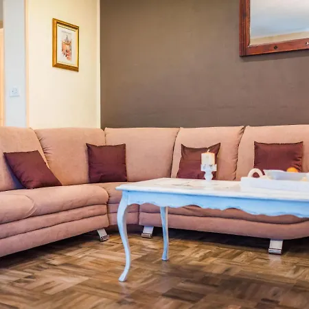 Dom wakacyjny Nina By Interhome *