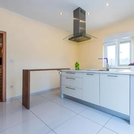 Nina By Interhome Sibenik