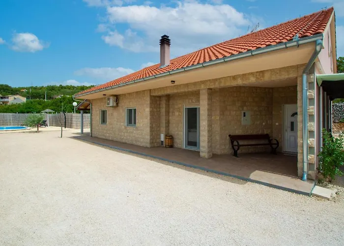 Vakantiehuis Nina By Interhome Šibenik